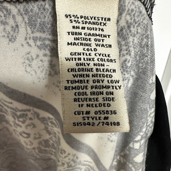 Beige by ECI Polyester Stretchy Sheath Black Cream Dress Size 8 - Picture 2 of 4